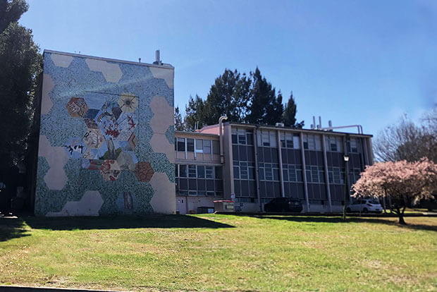 School of S&T building on UNE Armidale Campus.